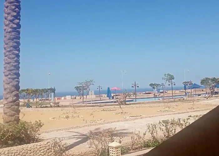 علي الجبل بفيو مميز للأسر أمام البيسين *