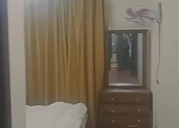 Apartment علي الجبل بفيو مميز للأسر أمام البيسين *