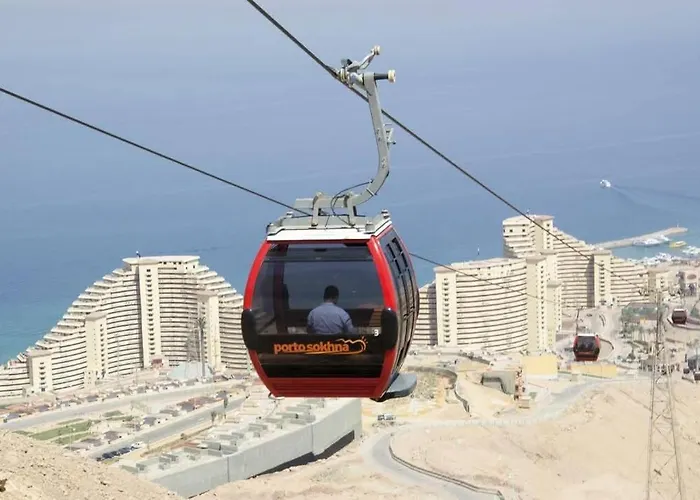 Apartment علي الجبل بفيو مميز للأسر أمام البيسين *