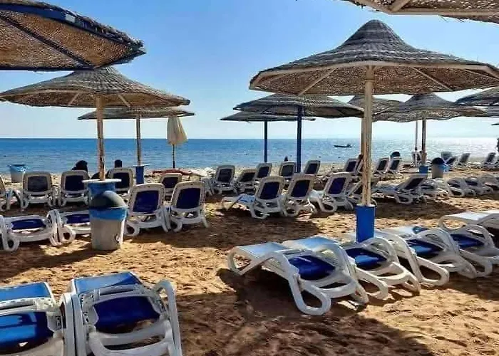 Apartment علي الجبل بفيو مميز للأسر أمام البيسين Ain Sukhna